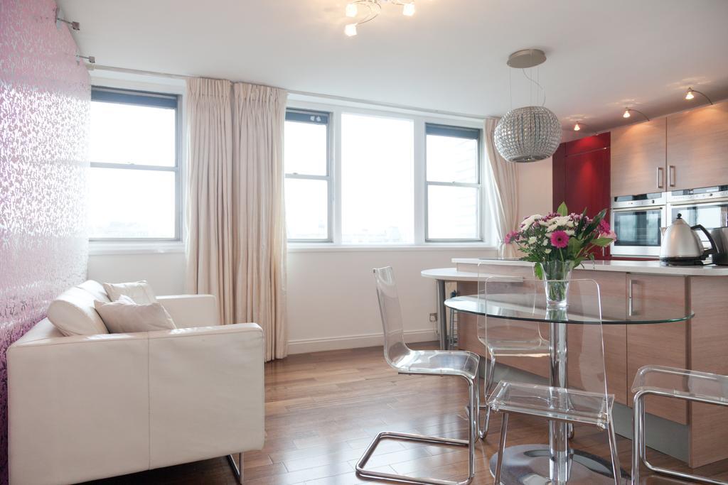 Dream House - Piccadilly Apartment