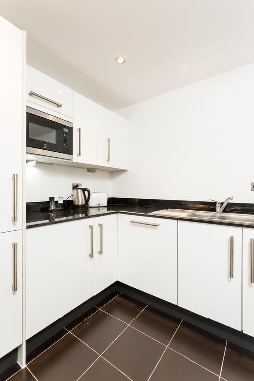 Joivy Lovely 1-bed Flat Near 02 Arena Lejlighed