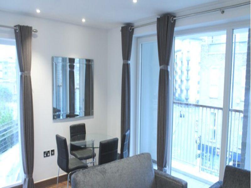 Shoreditch Square Serviced Hotel *