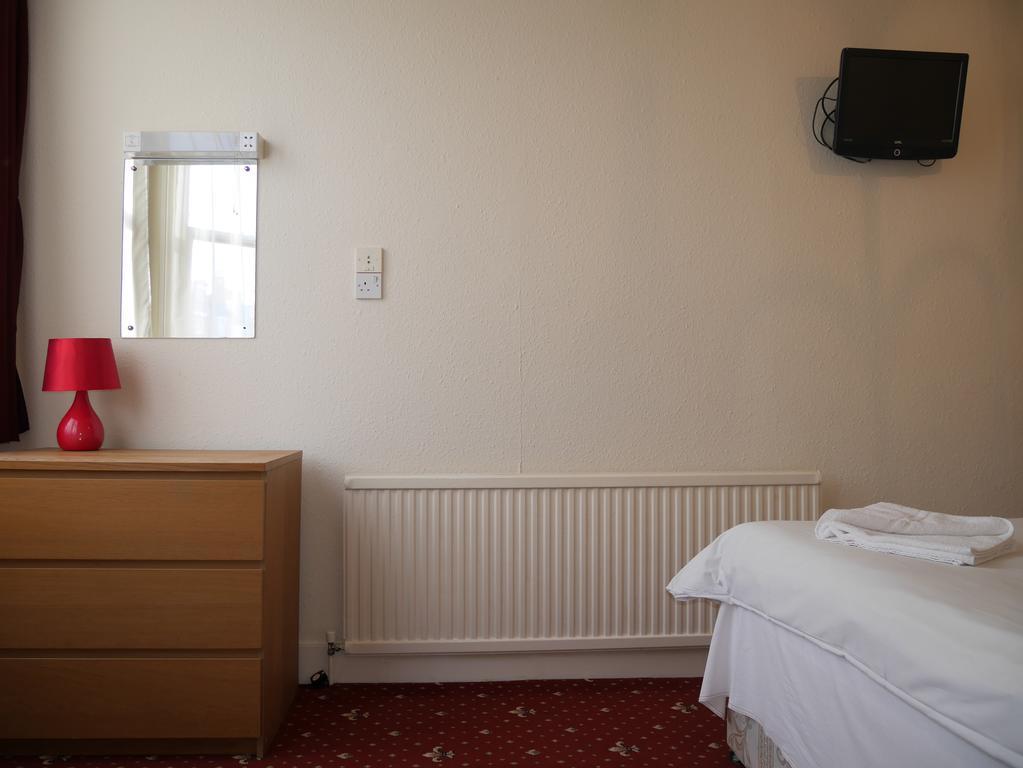 Bed & Breakfast Five Kings 2*