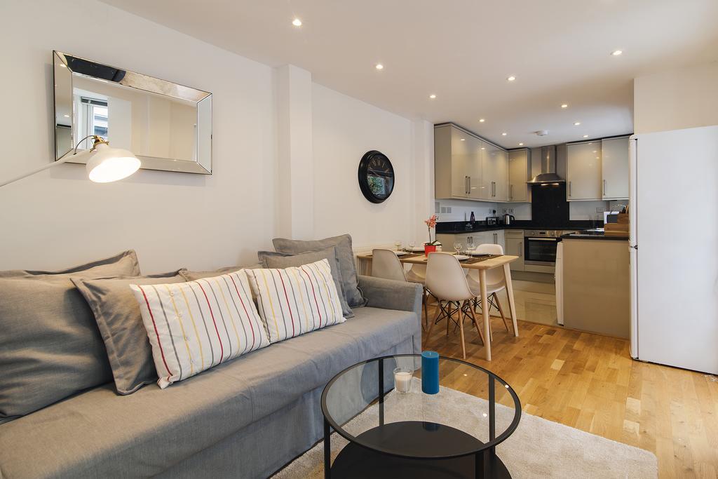 The Fulham Mirabel Gem * London