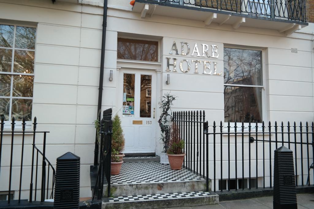 Adare 2* Londres