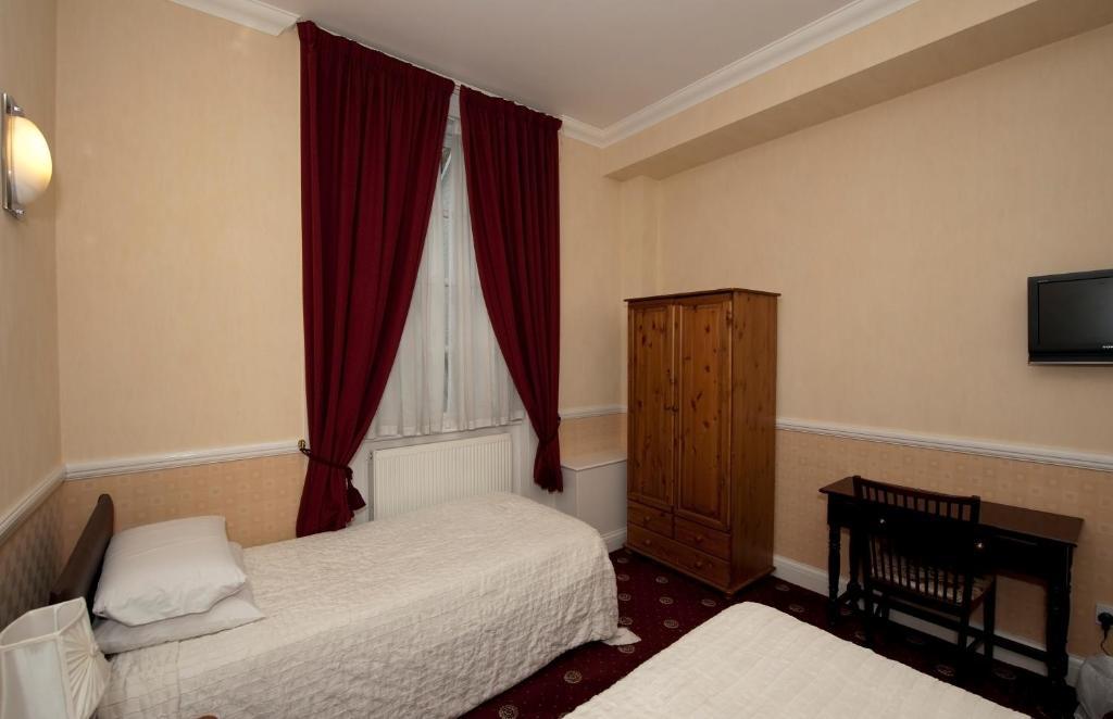 Balmoral House London