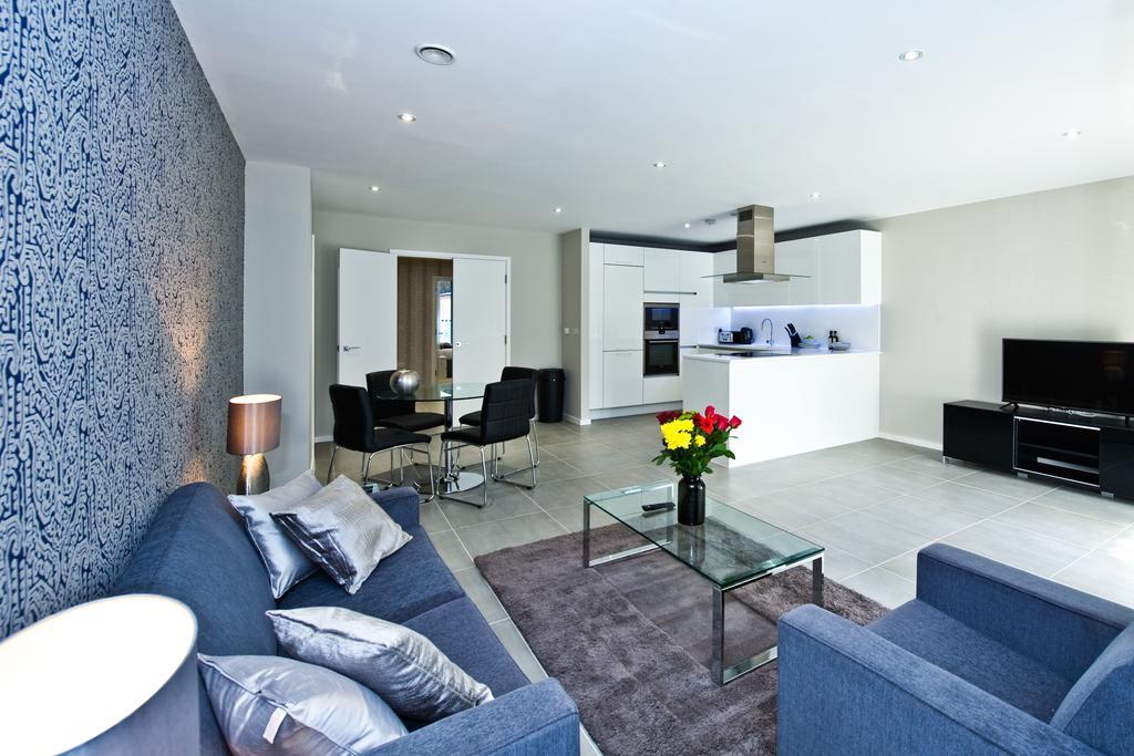- Bridge Apartment *