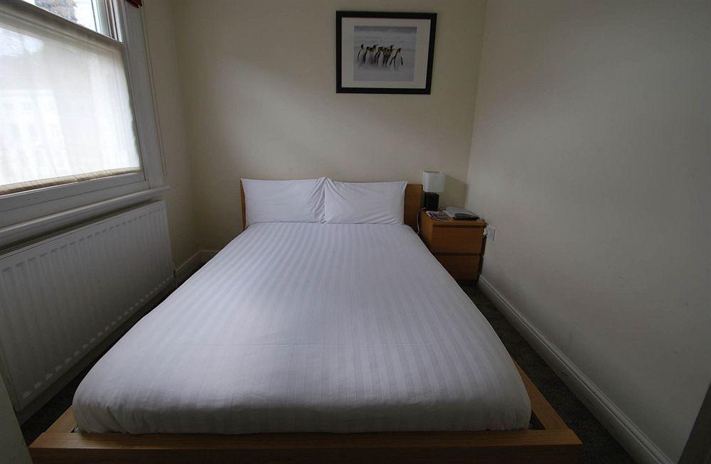 Gæstehus Clapham 4*