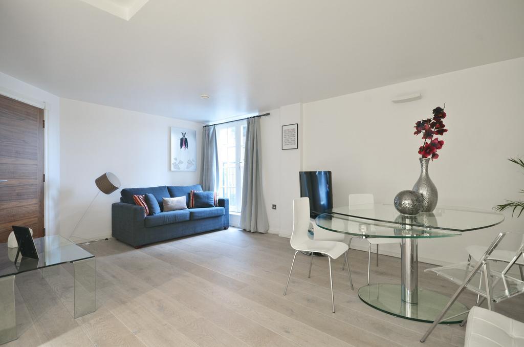Uber Eye House Apartment
