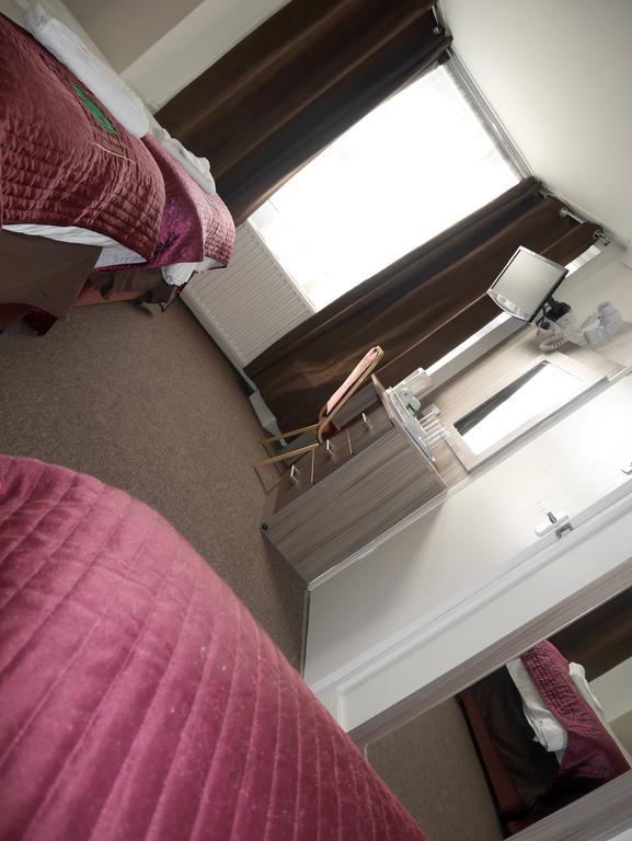 Hotel Holland Park London