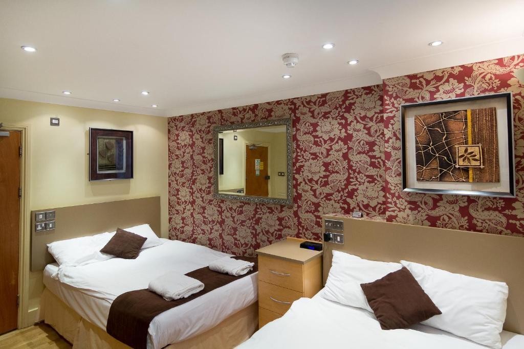 Hotel Excelsior London