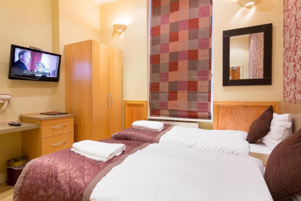 Hotel Excelsior London