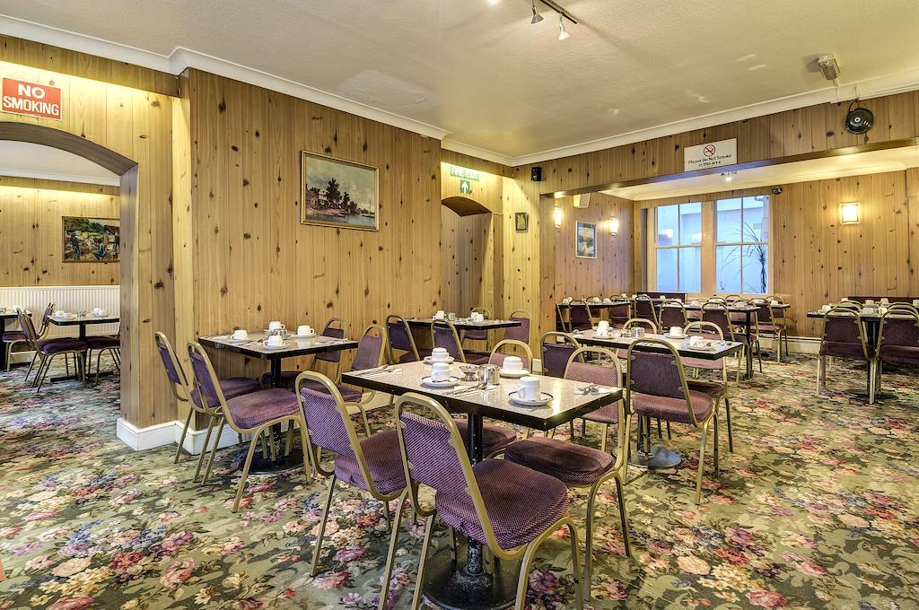 Hotel Mowbray Court 3*