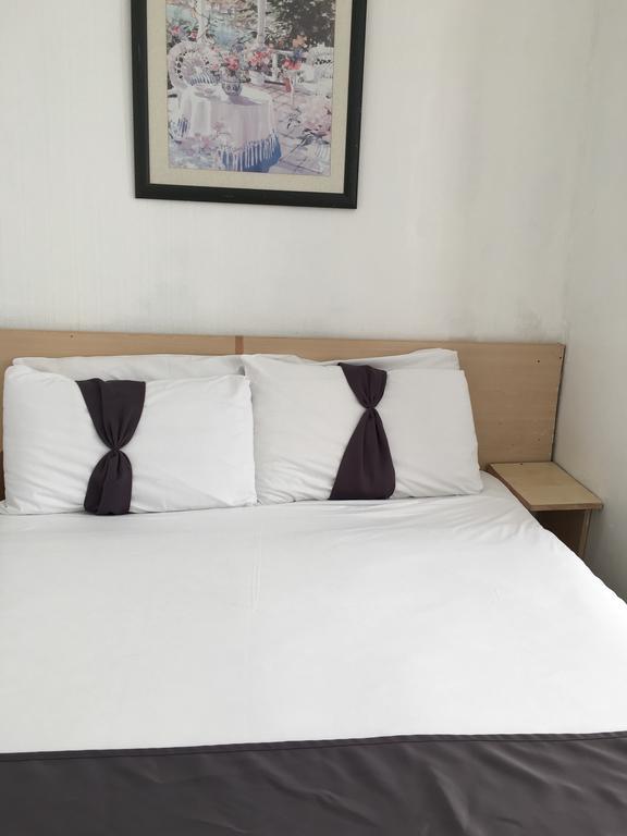 Hotel Clapham South Dudley London