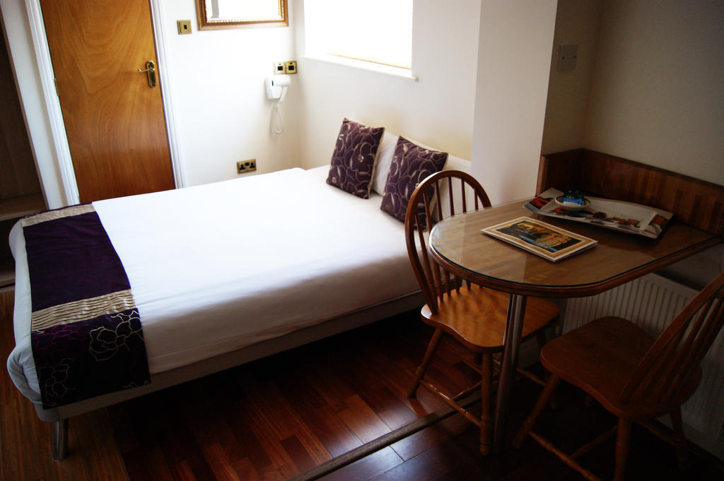 Hotell Westpoint 3*