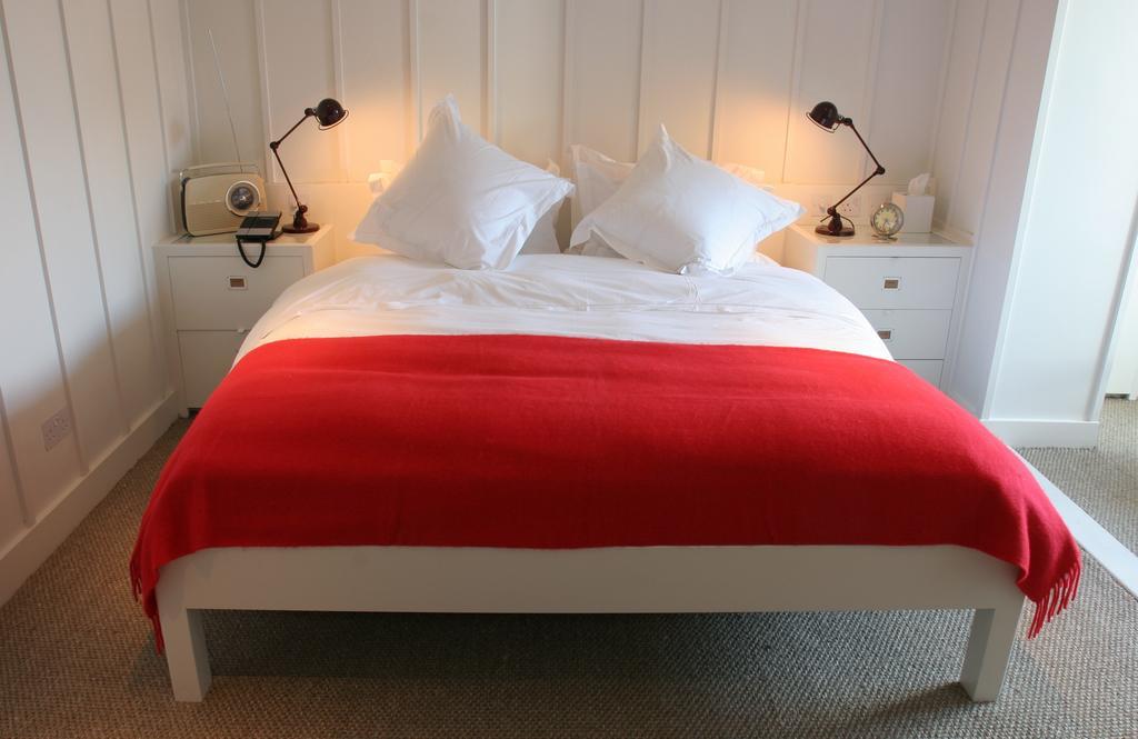 Hotell High Road House