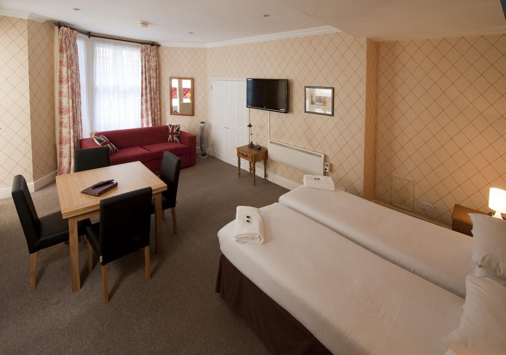 Hotell Astons