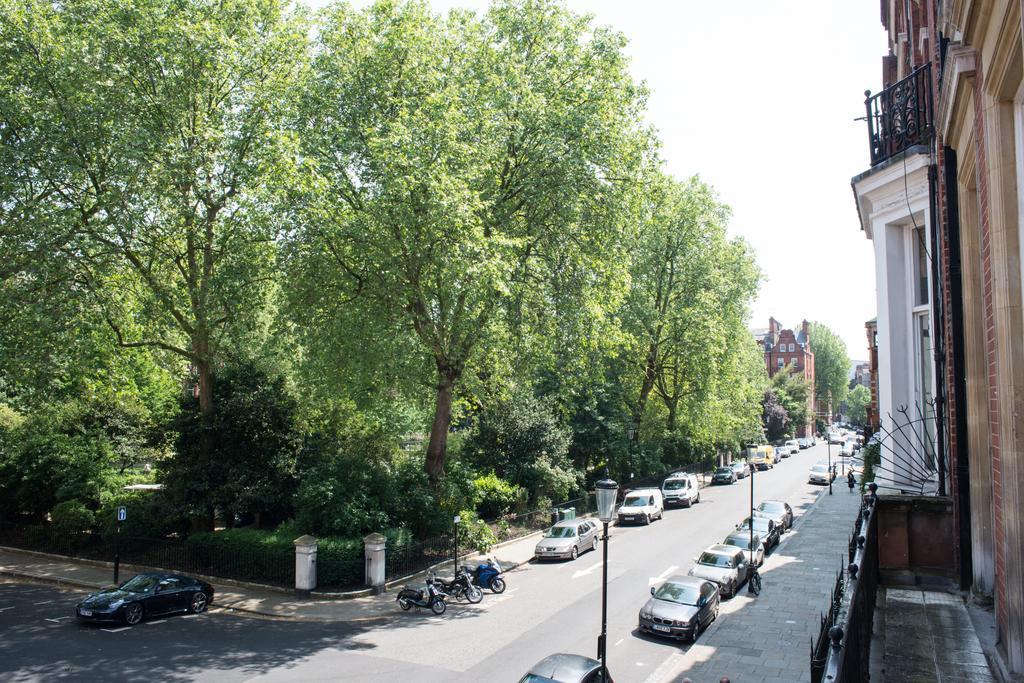 Luxton - Knightsbridge London