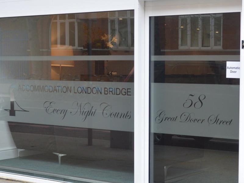 Hotell Bridge 3*
