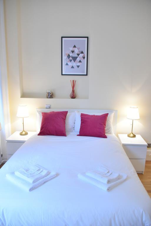 Luxton - Knightsbridge