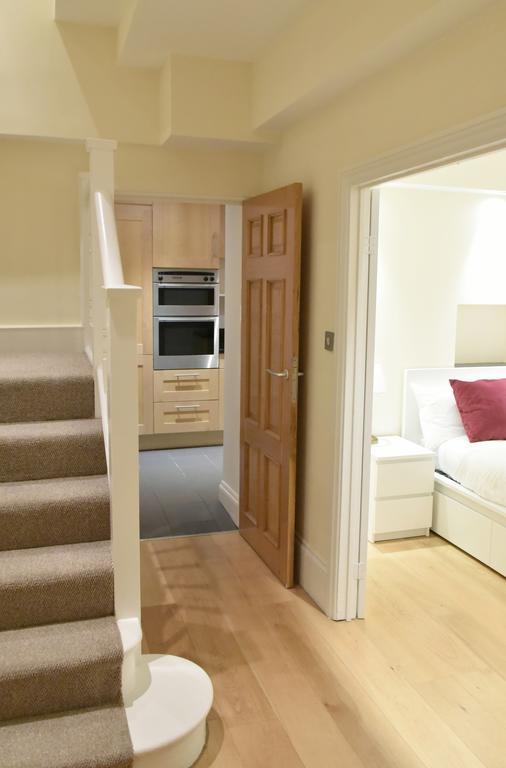 Luxton - Knightsbridge
