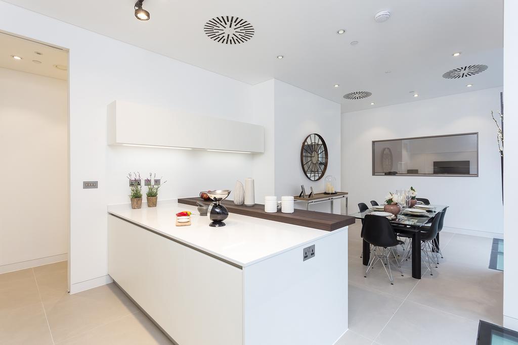 Urban Chic - Chiltern&baker