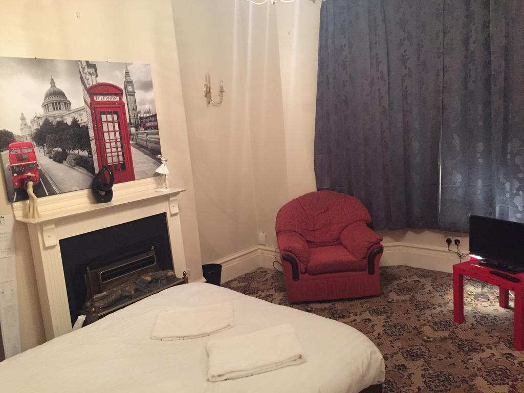 Hotel 137 Upton Lane 2*