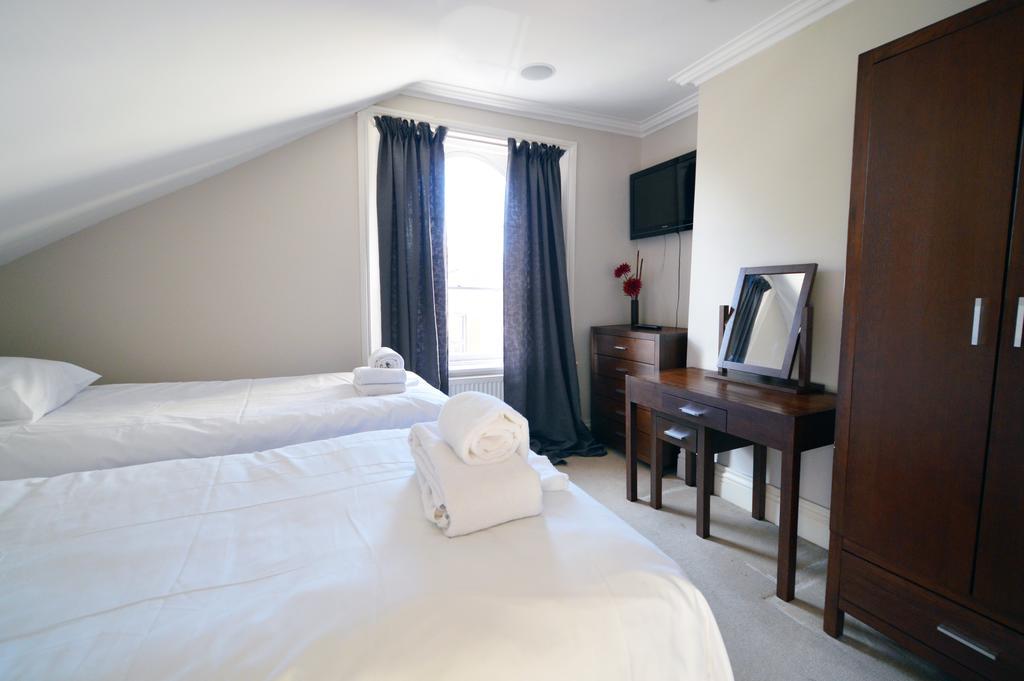 Apartment Albert Bridge