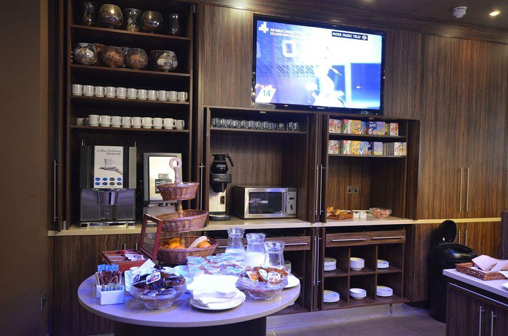 Hotel Eden Plaza 2*