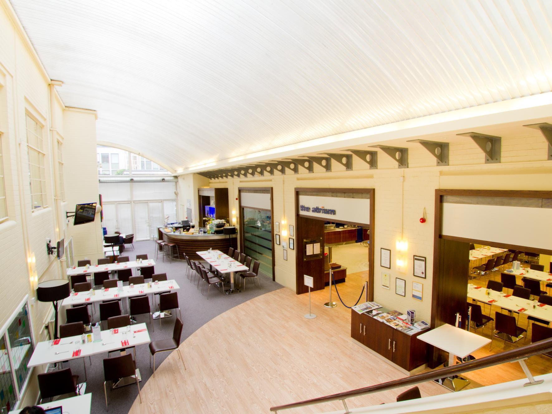 Hotell The Wesley Euston 4*