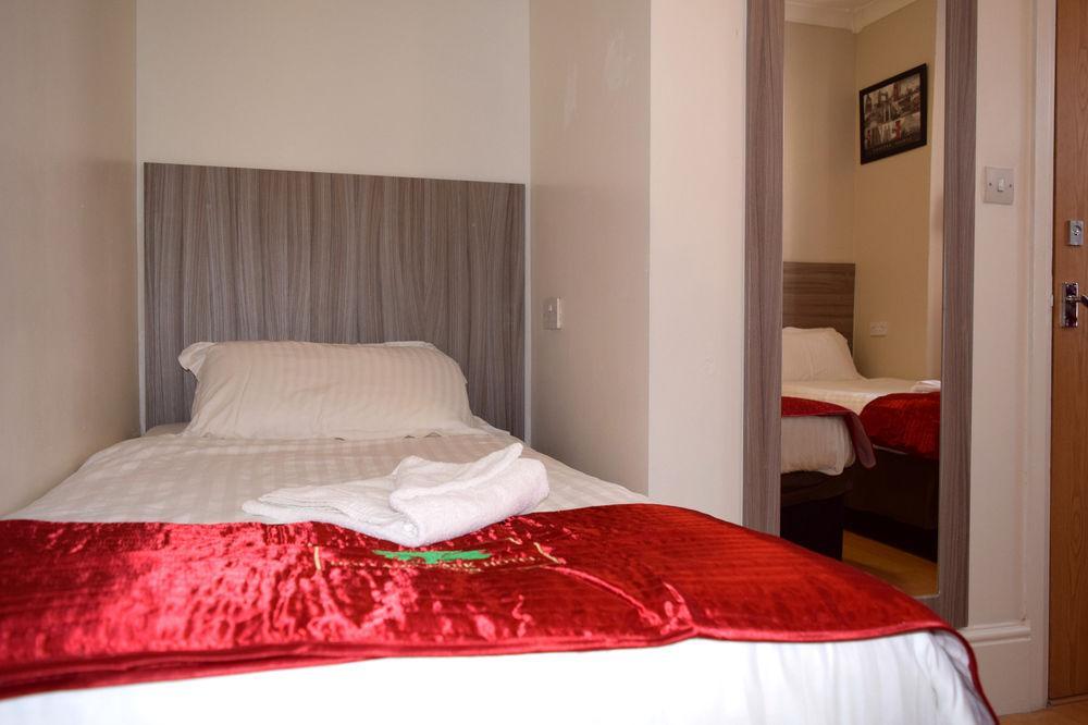 Hotel Holland Park London