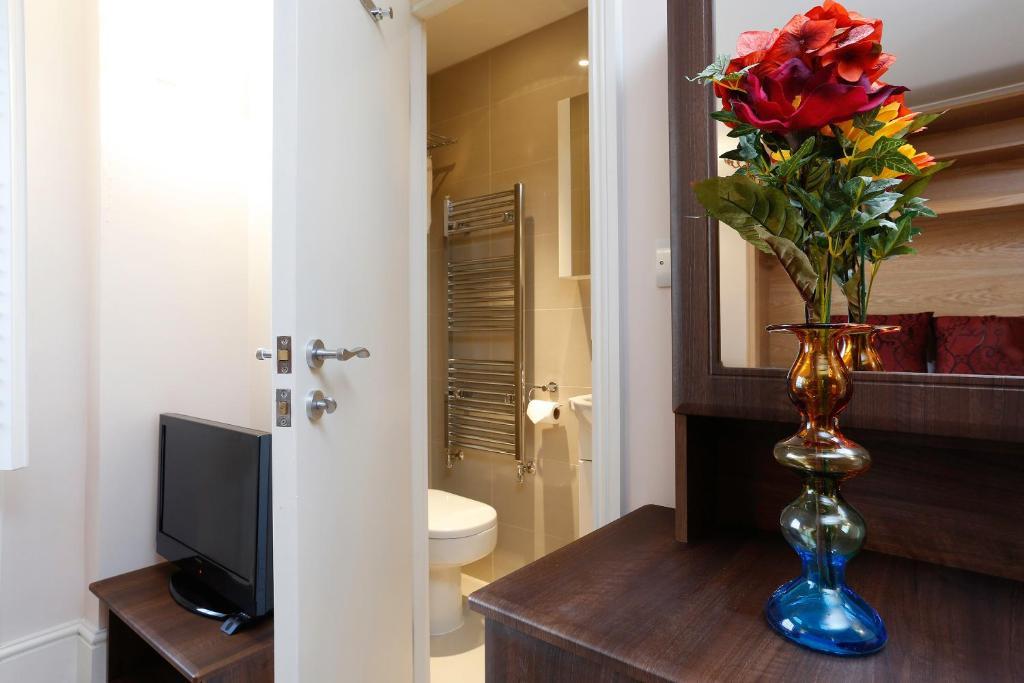 Apartment Lancaster Gate London