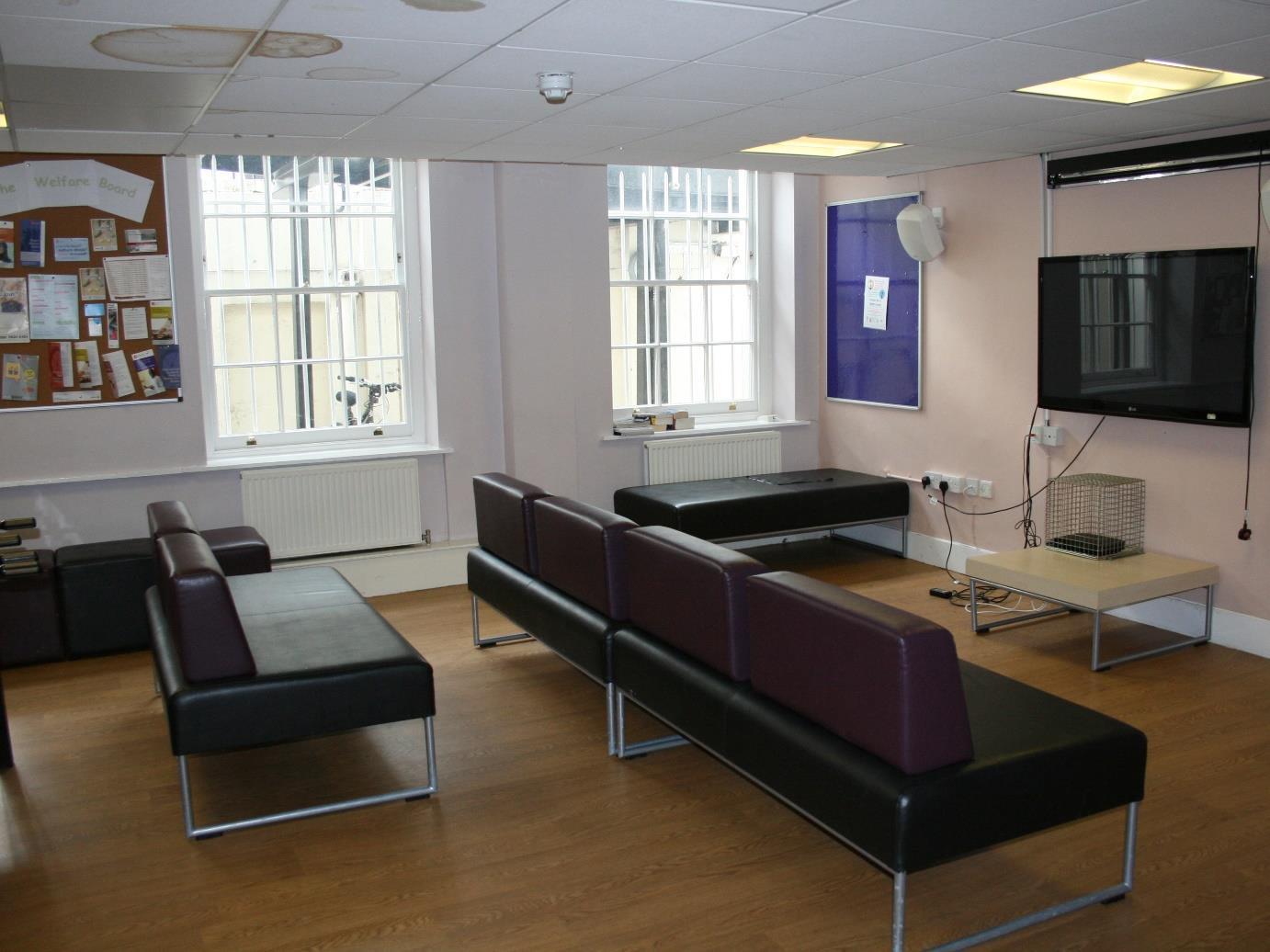 Apartment Lse Passfield Hall London
