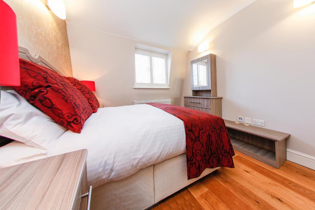Apartment Lancaster Gate London