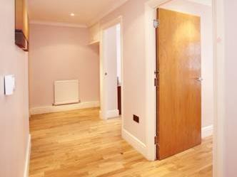 Serviced Apartment