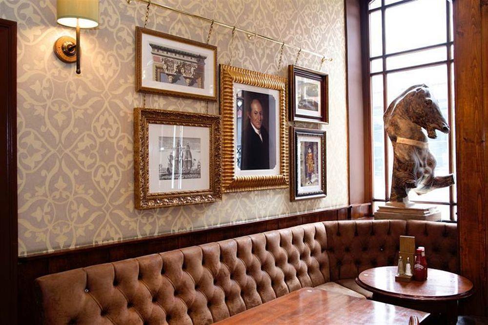 The Wellington 3* London