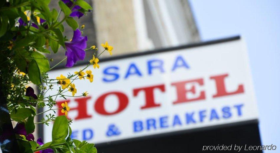 Sara Couette-café 3*