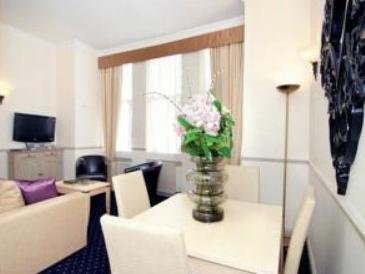 Collingham Serviced Aparthotel London