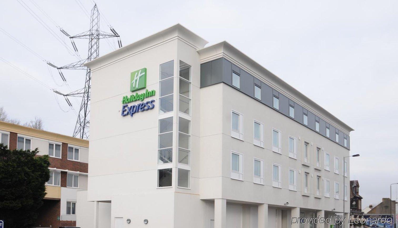 Express London-wimbledon-south, An Ihg 3*