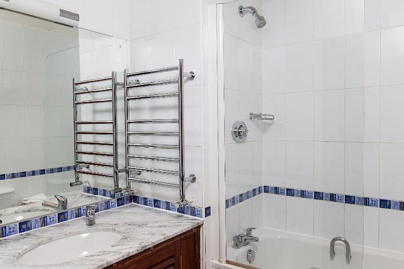 Apartment Access Paddington
