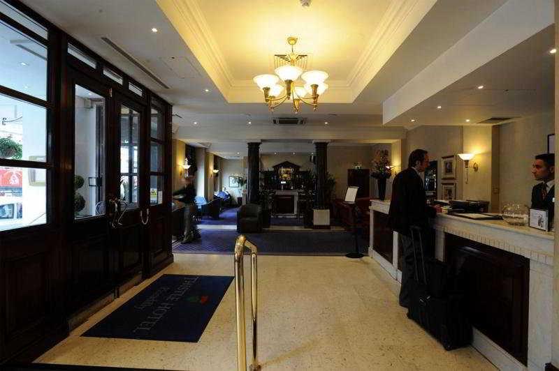 Thistle Piccadilly Hotel 4*