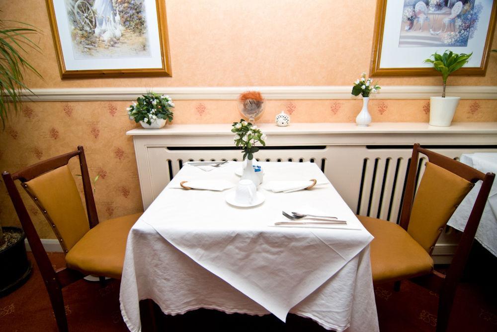 Maranton House Kensington Hotel