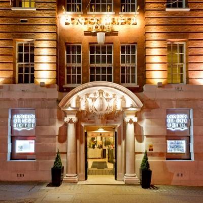 Bridge Hotell 4*