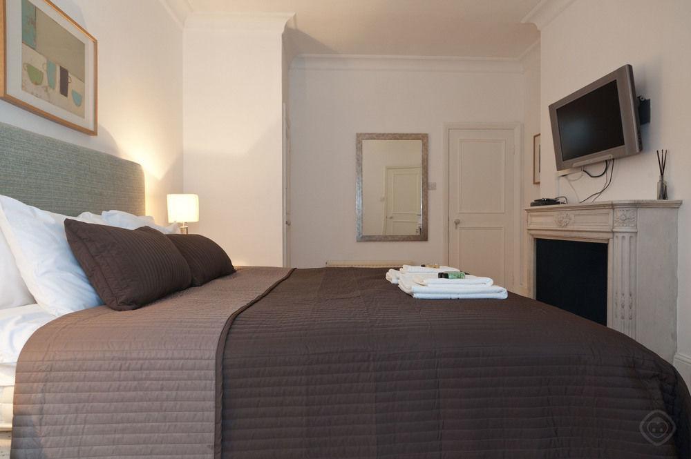 The Mayfair Collections Aparthotel London