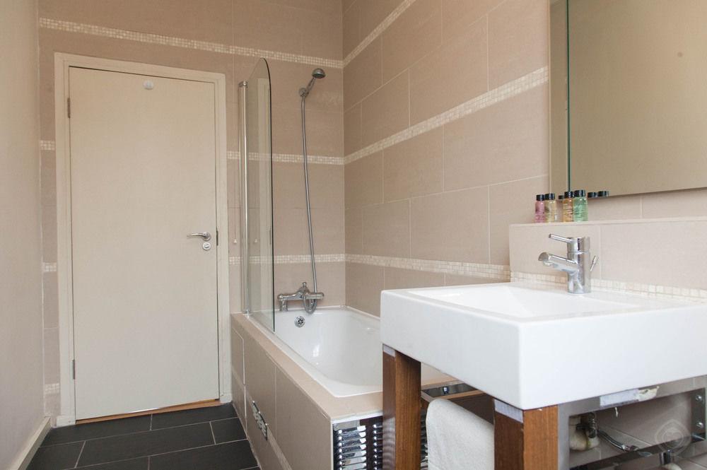 The Mayfair Collections Aparthotel London