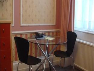 Hadleigh Hotel