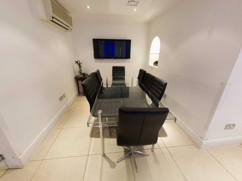 Paddington Court Executive Rooms 4*