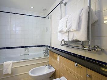 15 Basil Street Knightsbridge, Luxury Serviced Aparthotel 5*