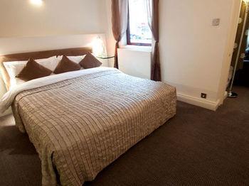 15 Basil Street Knightsbridge, Luxury Serviced 5* London