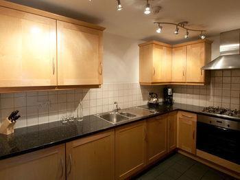 15 Basil Street Knightsbridge, Luxury Serviced Aparthotel
