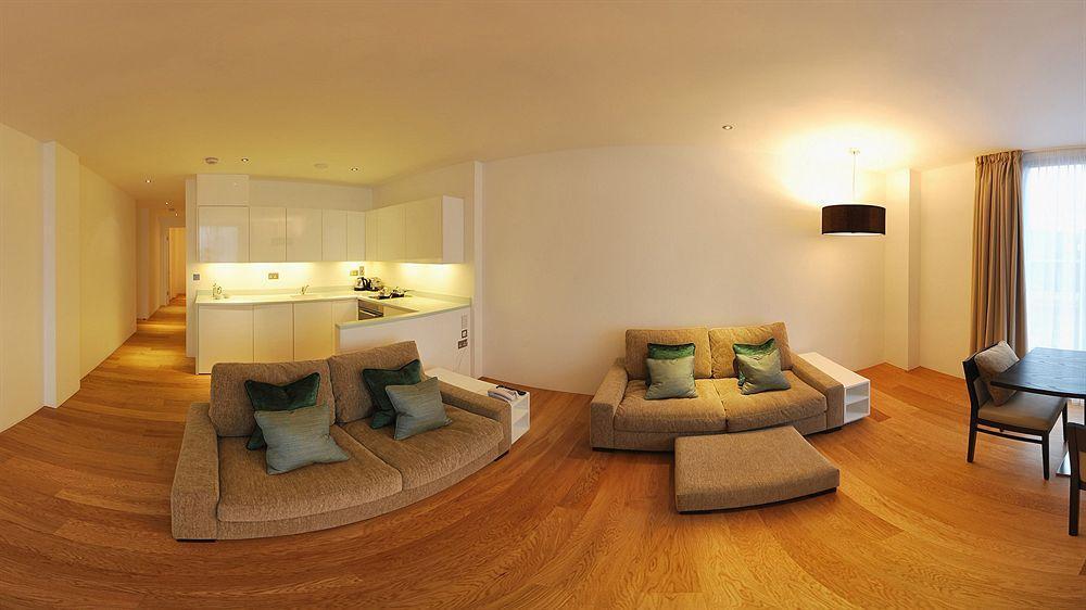 By Marriott Kensington Hotel London