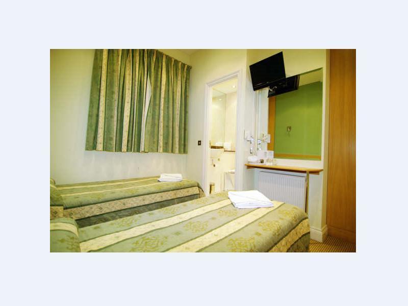 Westbury Hotell