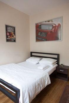 St Christopher's Oasis Hotel London